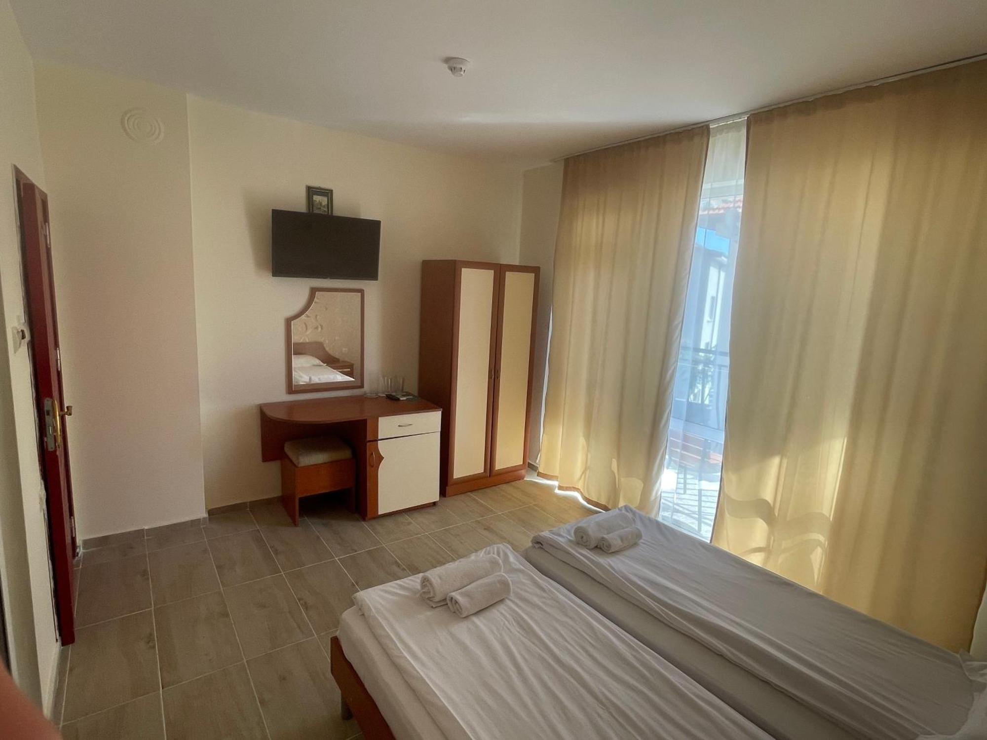 ,,Дироси" Sveti Vlas Exterior photo