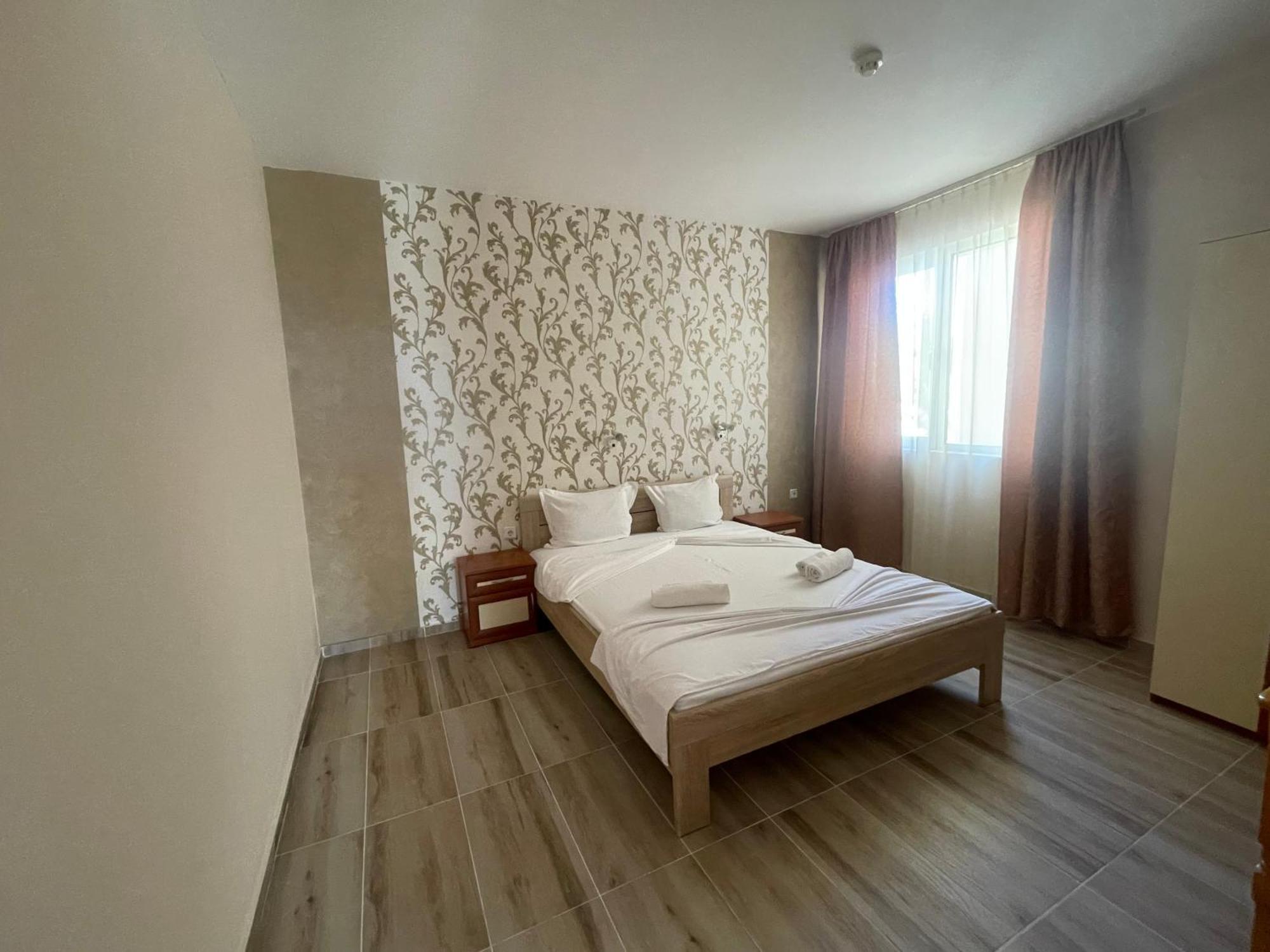 ,,Дироси" Sveti Vlas Exterior photo